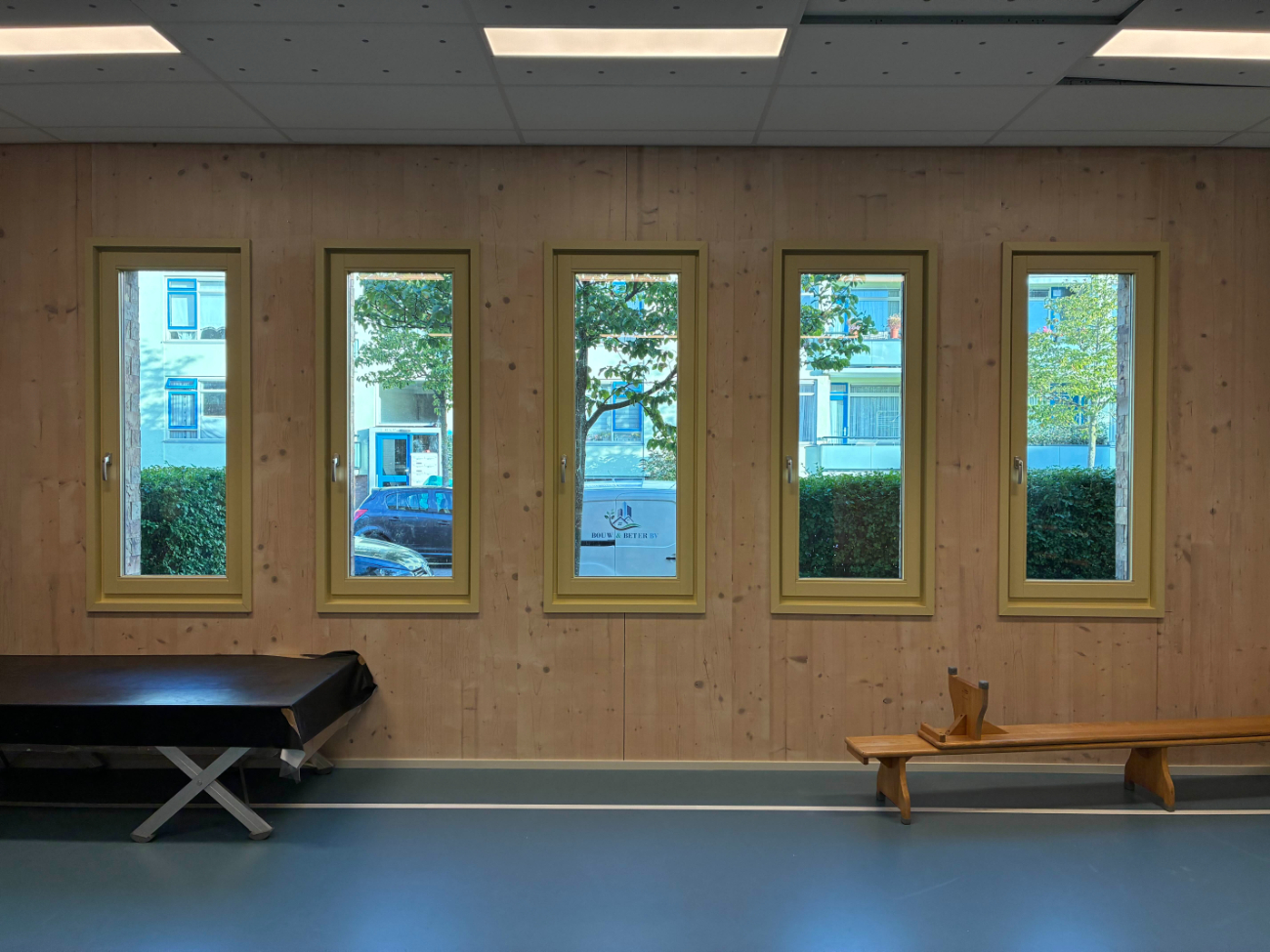 Occasion afbeelding: nutsschool-woonstede_kozijnwerk_4-1.jpg